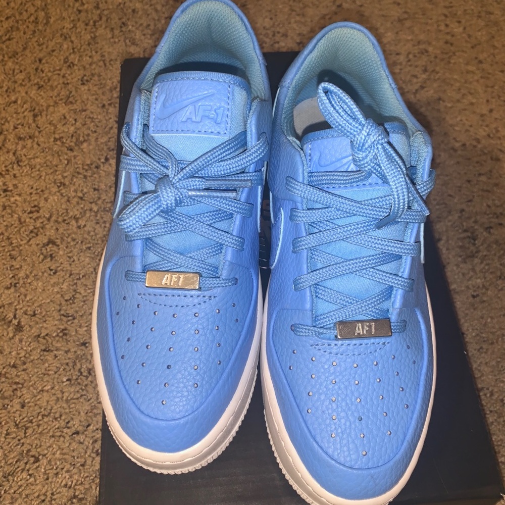 Air Force 1 Sage Low